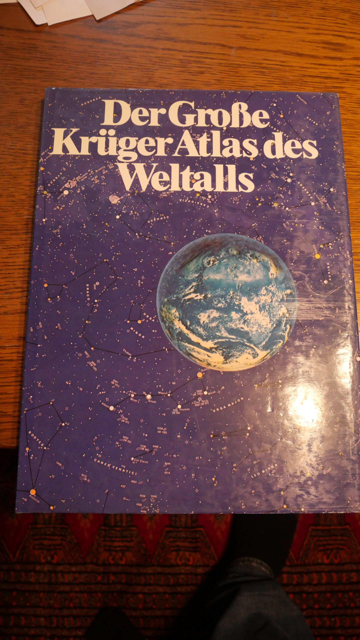 Der große Krüger Atlas des Weltalls